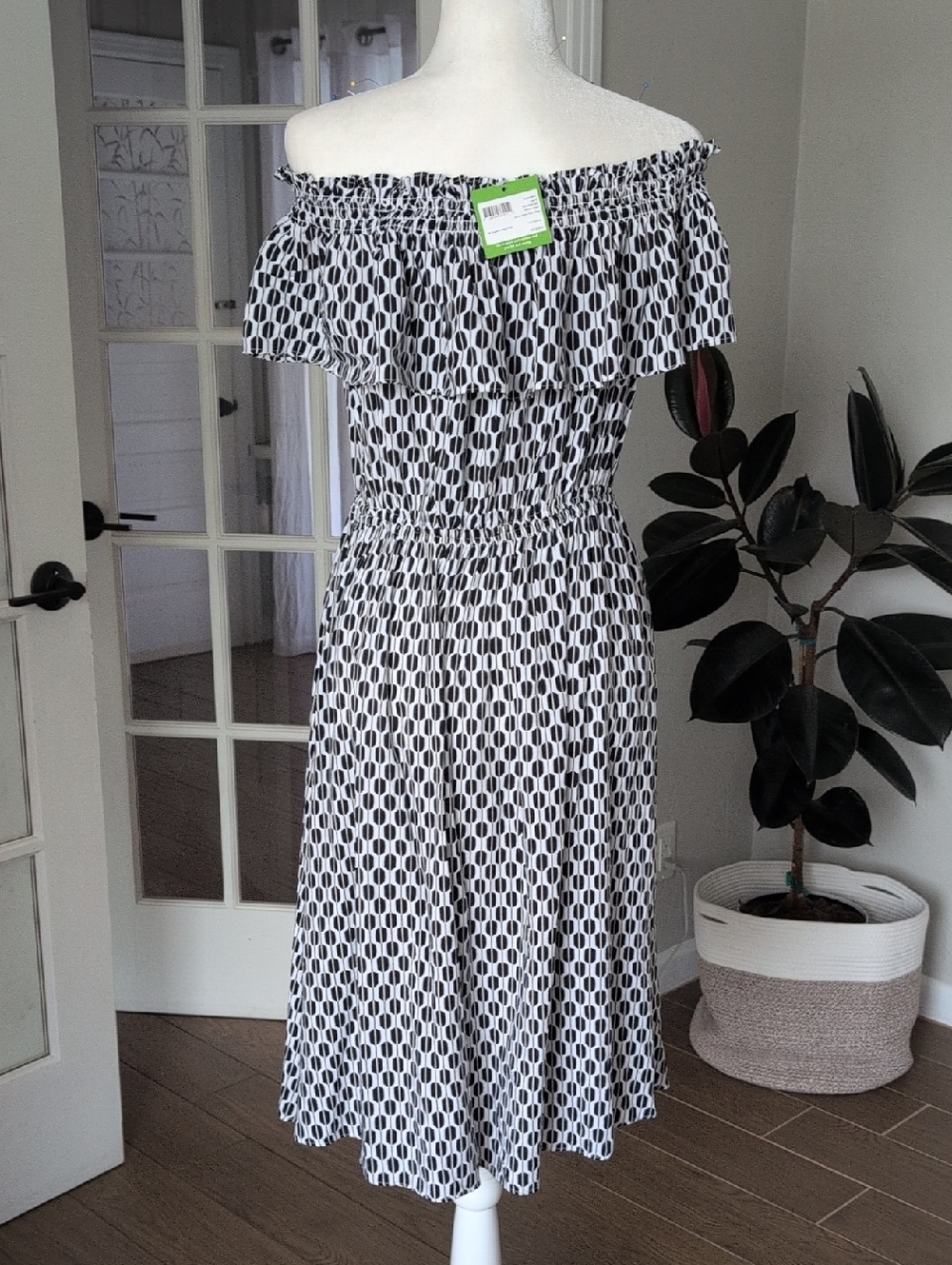 NWT kate spade Arrow Striped Rayon Dress Medium Knee Length - Picture 7 of 13